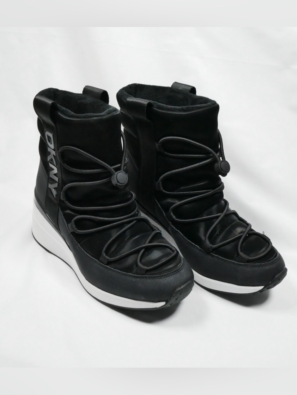 DKNY Women Black Wedge Snow Boots Bungee Lace Up Faux Fur K1265625 Size 8.5